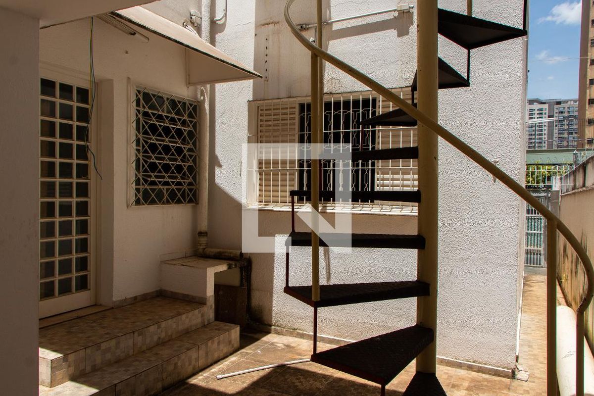 Casa à Venda - Bosque, 3 Quartos,  228 m2 em , Campinas - sp | SoloBR