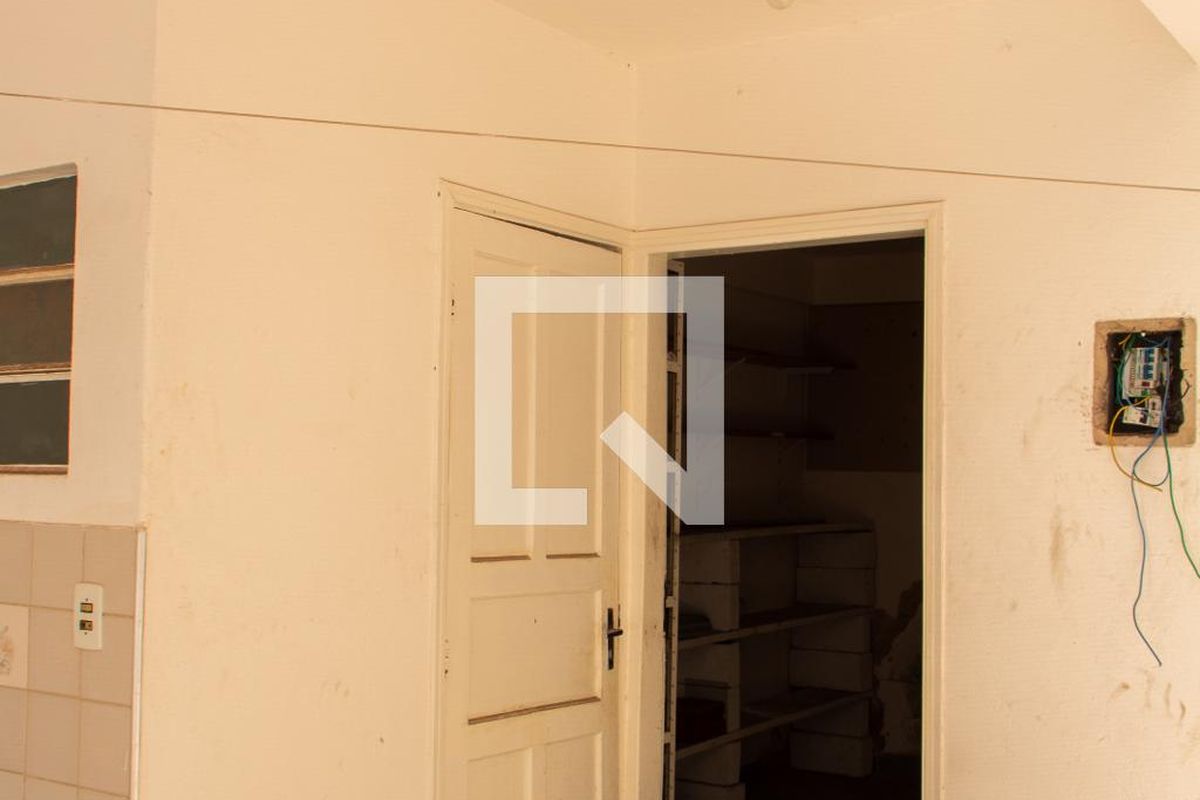 Casa à Venda - Bosque, 3 Quartos,  228 m2 em , Campinas - sp | SoloBR