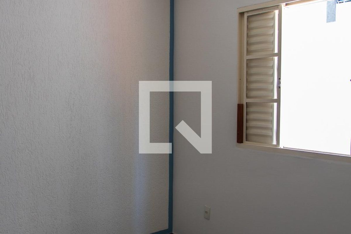 Casa à Venda - Bosque, 3 Quartos,  228 m2 em , Campinas - sp | SoloBR