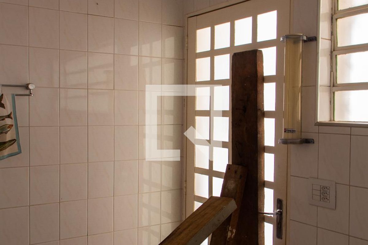 Casa à Venda - Bosque, 3 Quartos,  228 m2 em , Campinas - sp | SoloBR