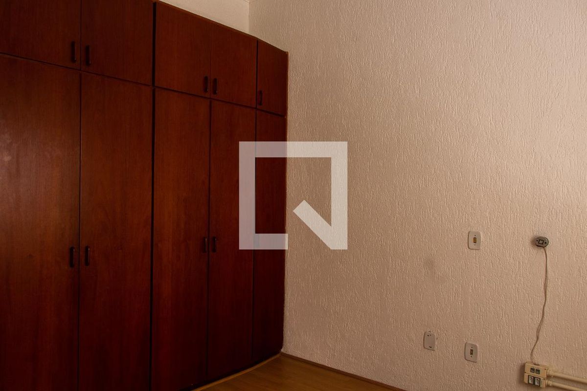 Casa à Venda - Bosque, 3 Quartos,  228 m2 em , Campinas - sp | SoloBR