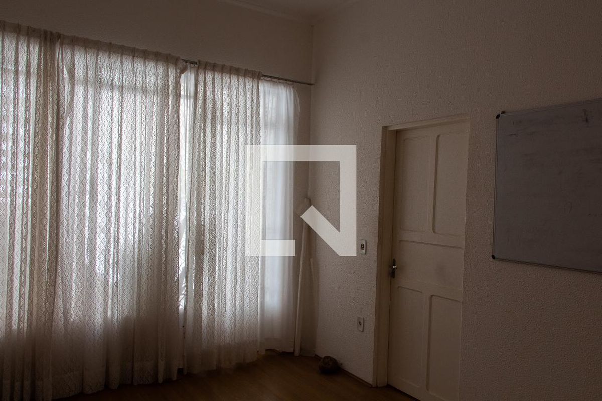 Casa à Venda - Bosque, 3 Quartos,  228 m2 em , Campinas - sp | SoloBR