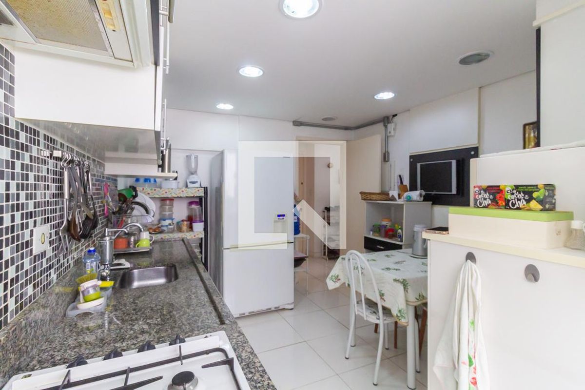 Apartamento, 2 quartos, 69 m² - Foto 44