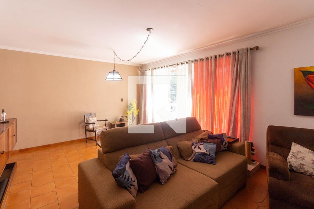 Casa, 3 quartos, 250 m² - Foto 8