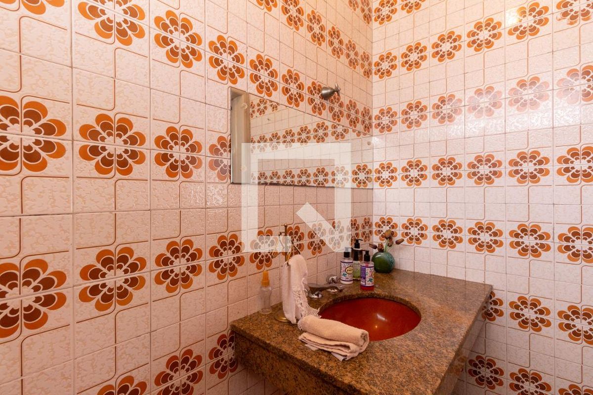 Casa, 3 quartos, 250 m² - Foto 14