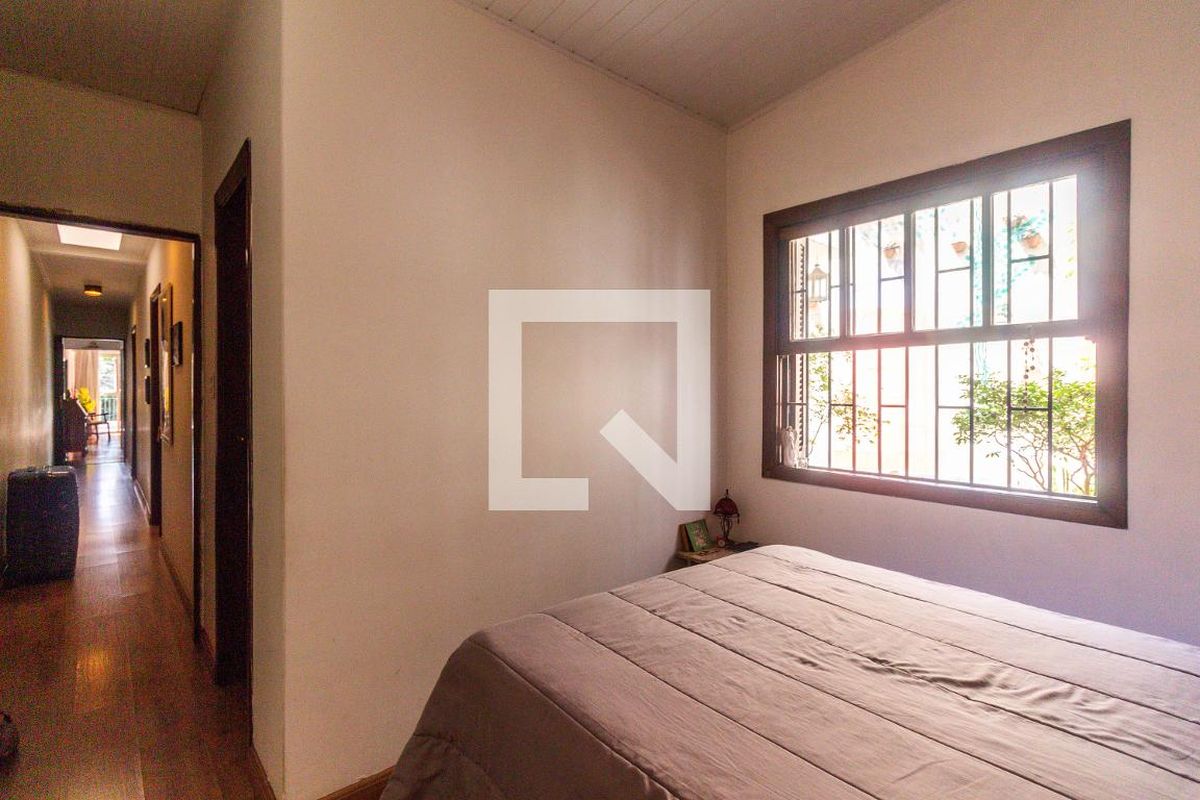 Casa, 3 quartos, 250 m² - Foto 54