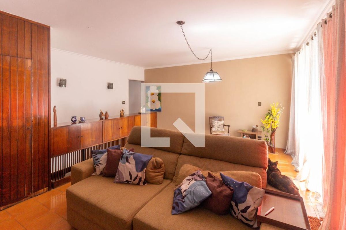 Casa, 3 quartos, 250 m² - Foto 10