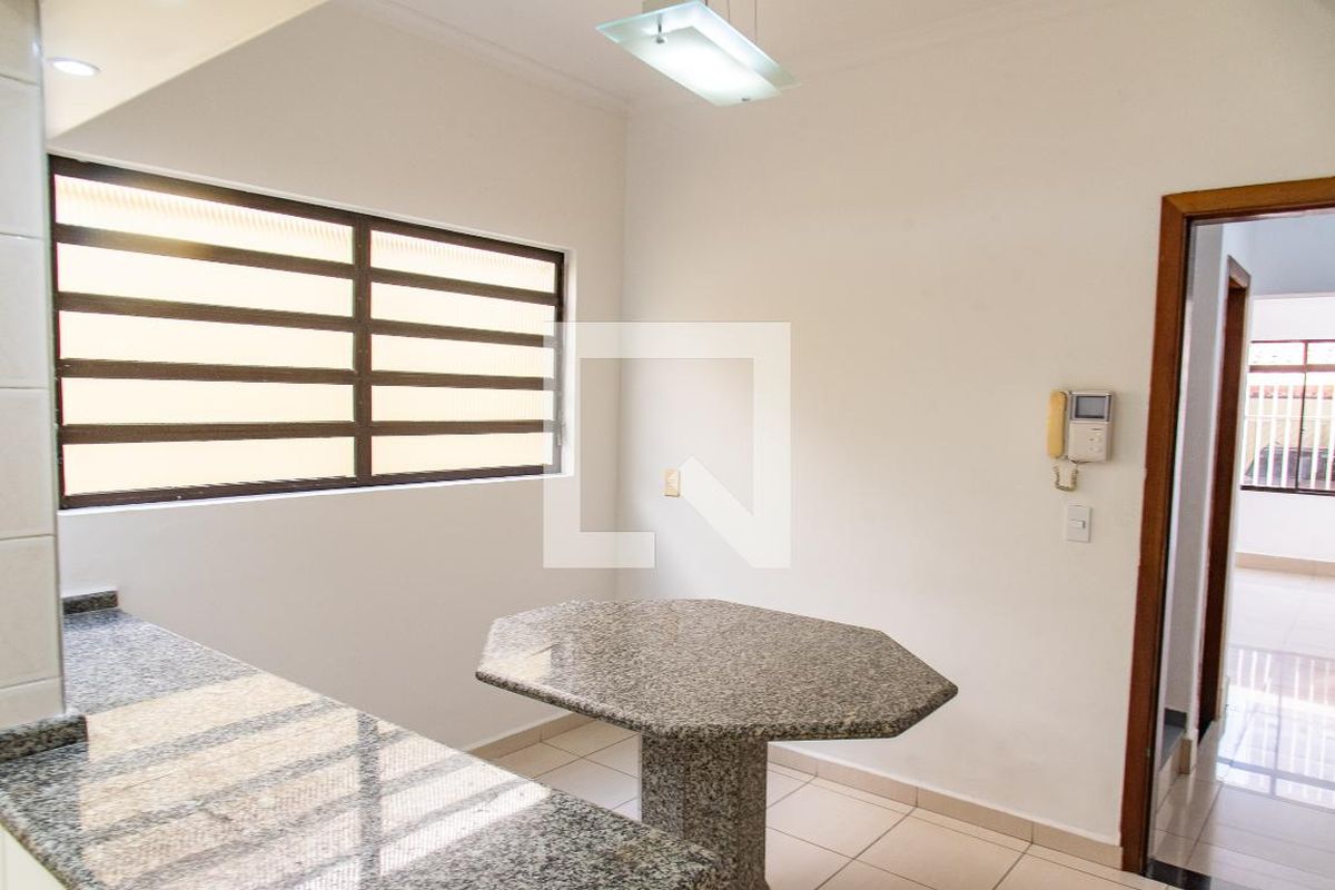 Casa, 4 quartos, 171 m² - Foto 14