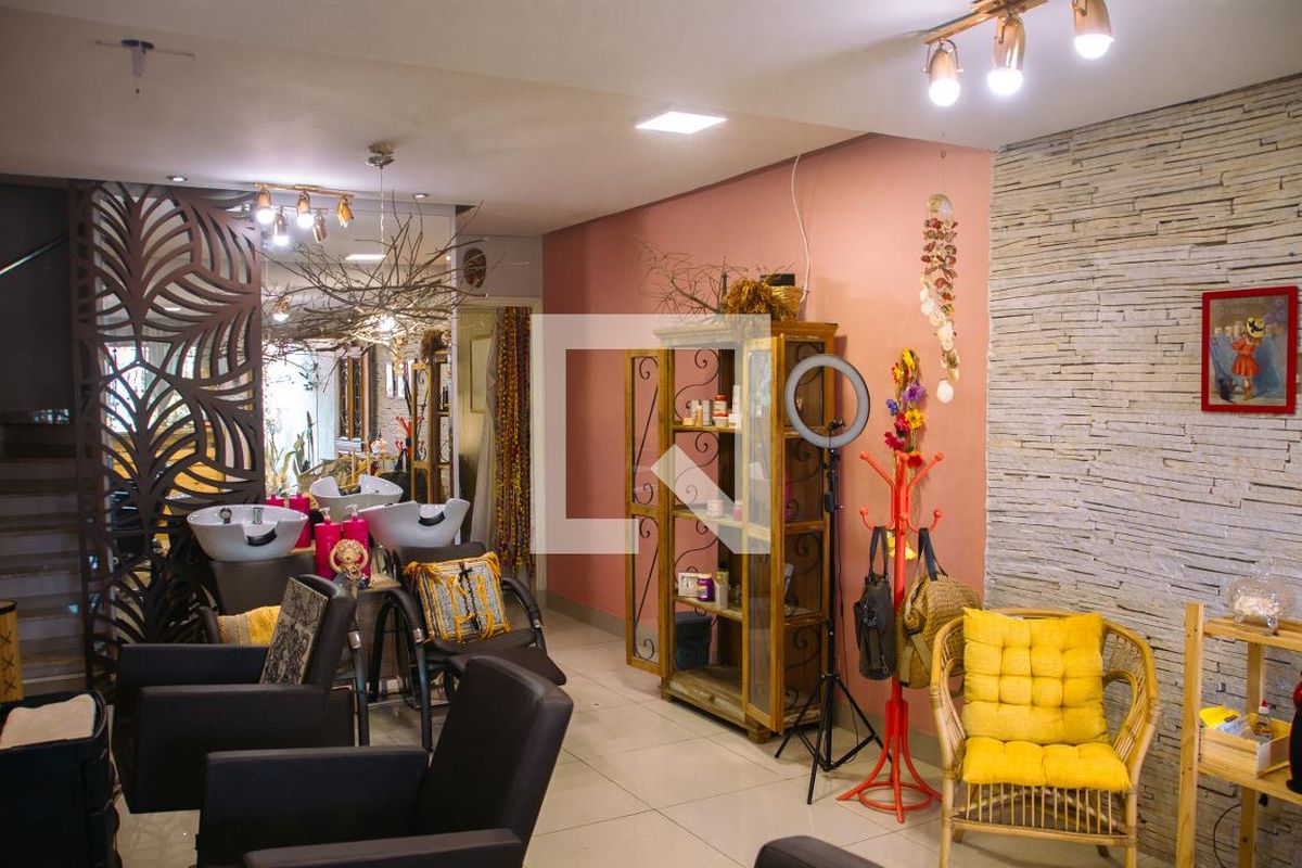 Casa, 3 quartos, 200 m² - Foto 8