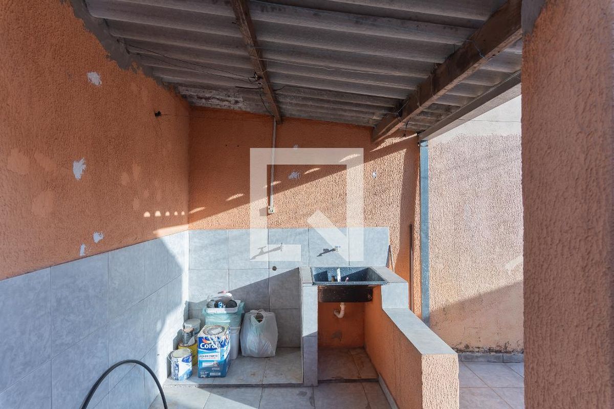 Casa à Venda - Jardim do Lago, 3 Quartos,  360 m2 em , Campinas - sp | SoloBR