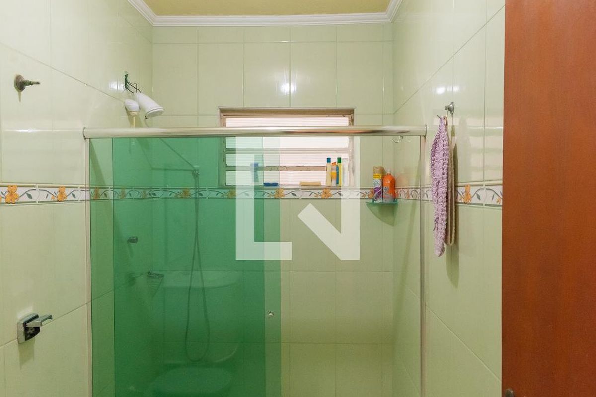 Casa à Venda - Jardim do Lago, 3 Quartos,  360 m2 em , Campinas - sp | SoloBR