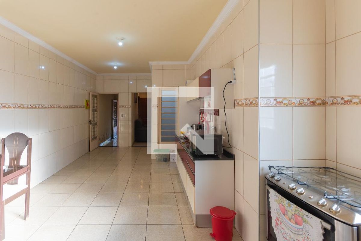 Casa à Venda - Jardim do Lago, 3 Quartos,  360 m2 em , Campinas - sp | SoloBR