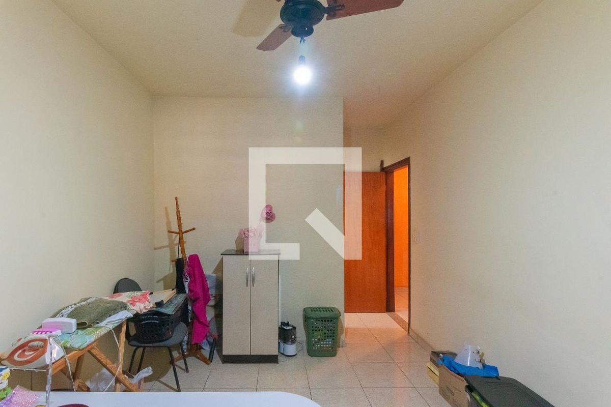 Casa à Venda - Jardim do Lago, 3 Quartos,  360 m2 em , Campinas - sp | SoloBR