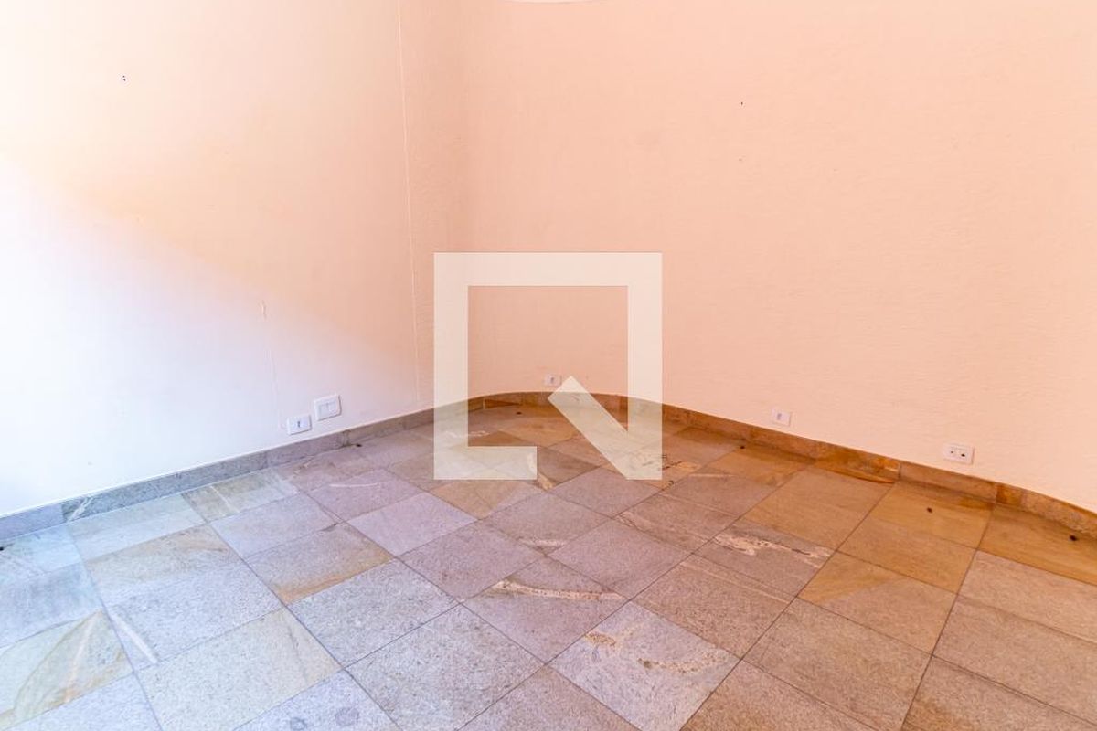 Casa, 4 quartos, 350 m² - Foto 29