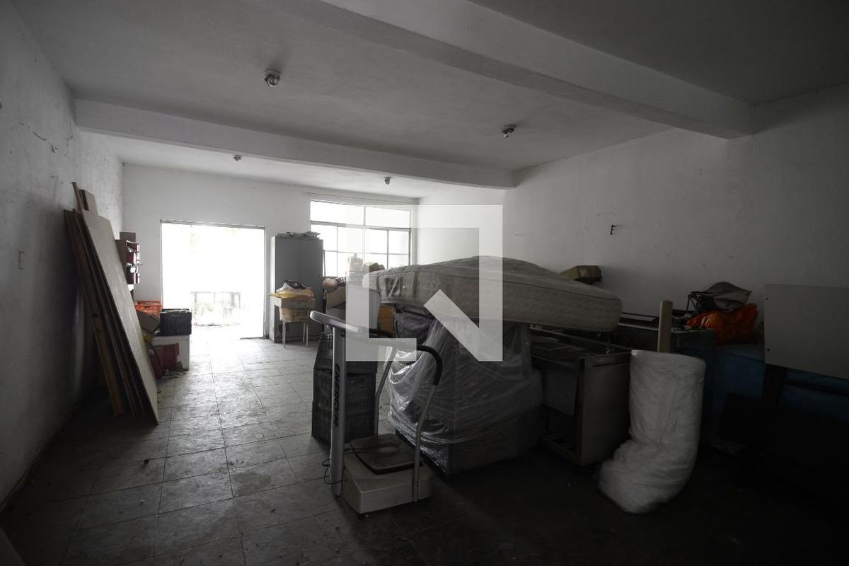 Casa, 3 quartos, 300 m² - Foto 84