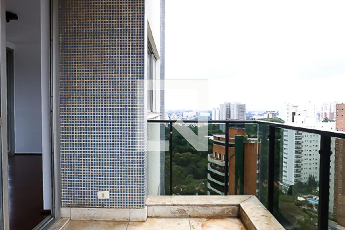 Apartamento, 3 quartos, 200 m² - Foto 20