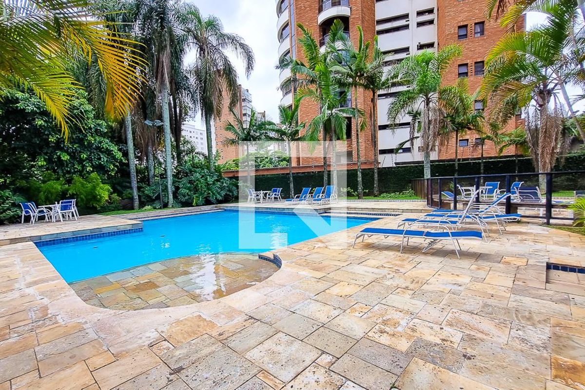Apartamento, 3 quartos, 200 m² - Foto 158