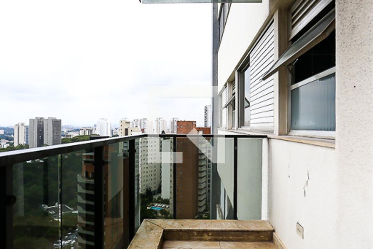 Apartamento, 3 quartos, 200 m² - Foto 114