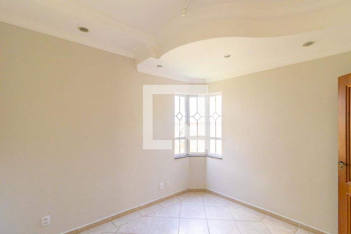 Casa à Venda - Lot. Alphaville Campinas, 3 Quartos,  330 m2 em , Campinas - sp | SoloBR