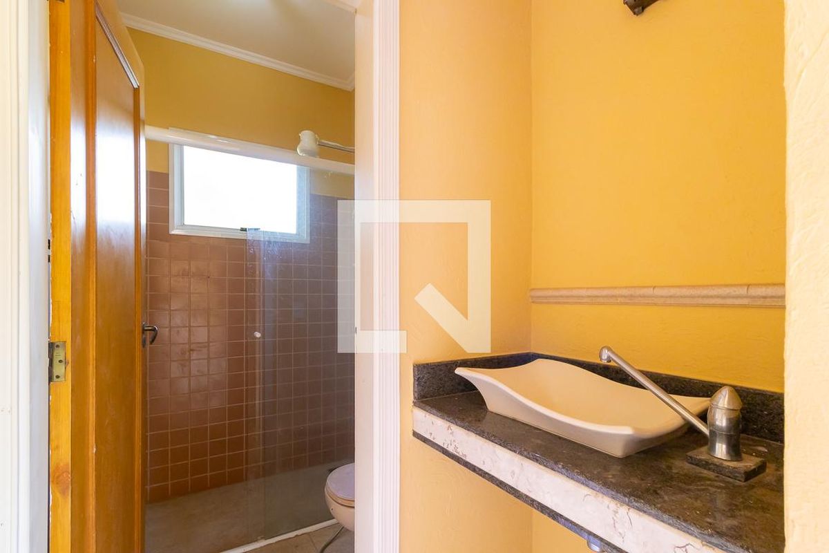 Casa à Venda - Lot. Alphaville Campinas, 3 Quartos,  330 m2 em , Campinas - sp | SoloBR