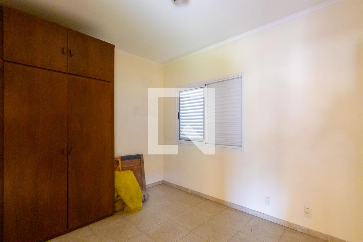 Casa à Venda - Lot. Alphaville Campinas, 3 Quartos,  330 m2 em , Campinas - sp | SoloBR