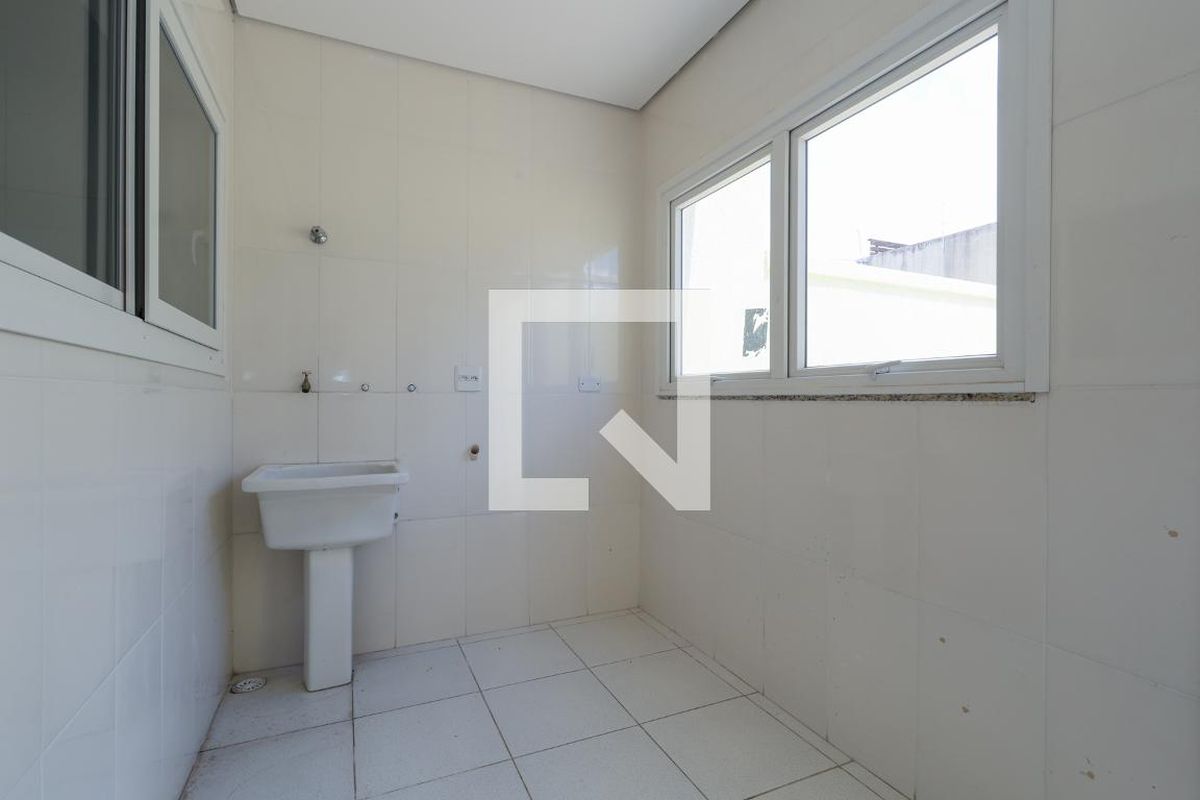 Casa, 3 quartos, 240 m² - Foto 80