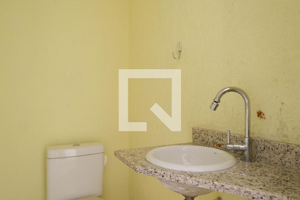 Casa, 3 quartos, 240 m² - Foto 10