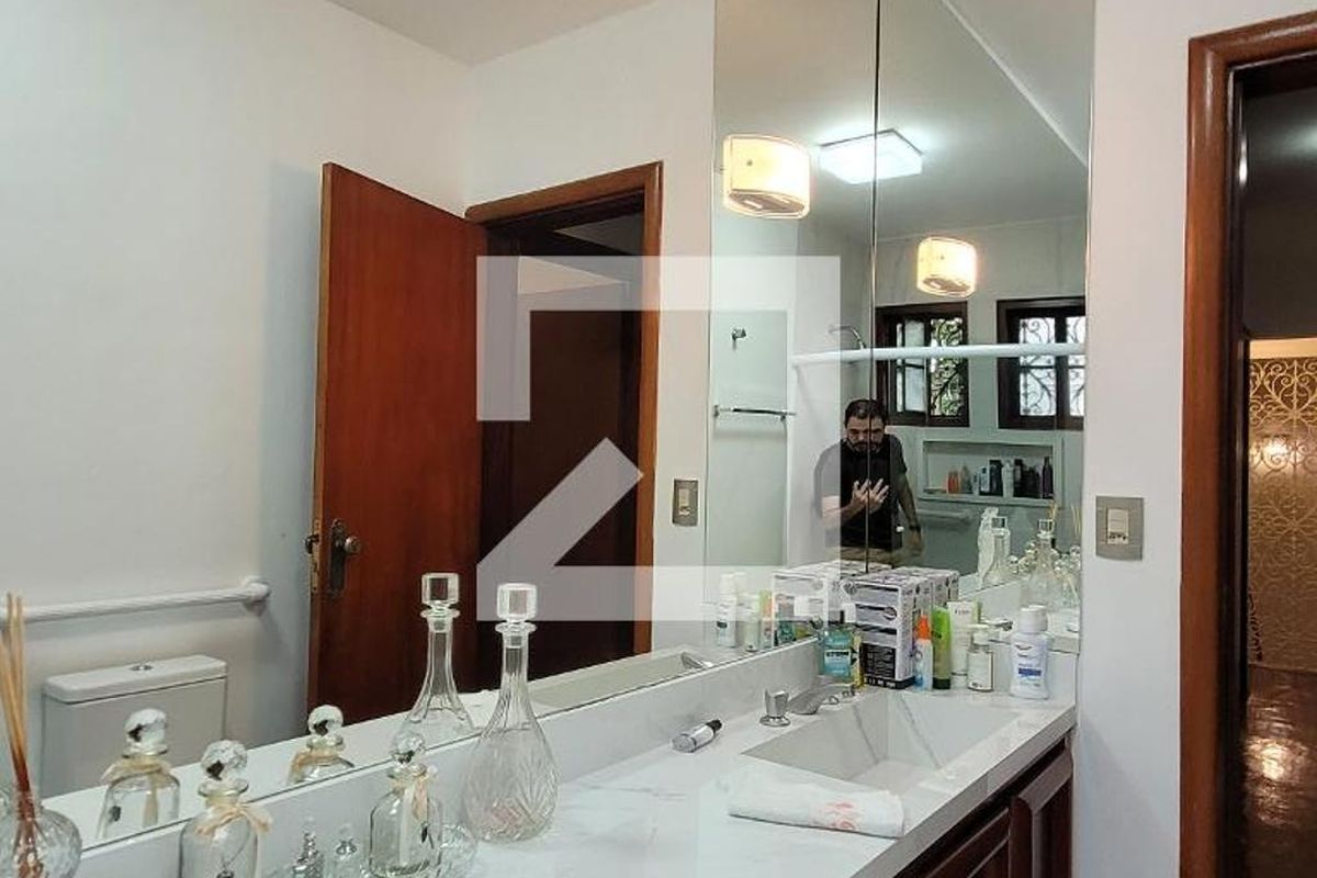 Casa à Venda - Jardim Santana, 5 Quartos,  2234 m2 em , Campinas - sp | SoloBR