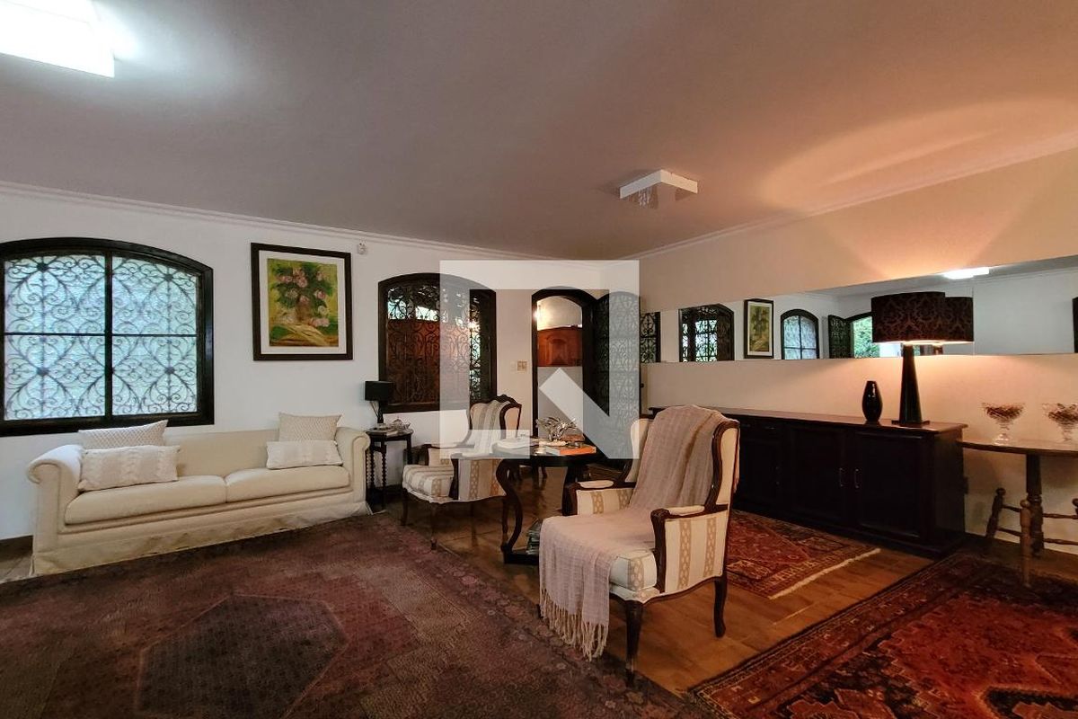 Casa à Venda - Jardim Santana, 5 Quartos,  2234 m2 em , Campinas - sp | SoloBR