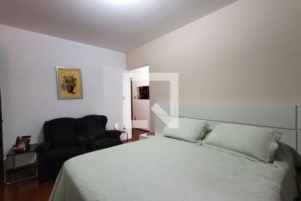 Casa à Venda - Jardim Santana, 5 Quartos,  2234 m2 em , Campinas - sp | SoloBR
