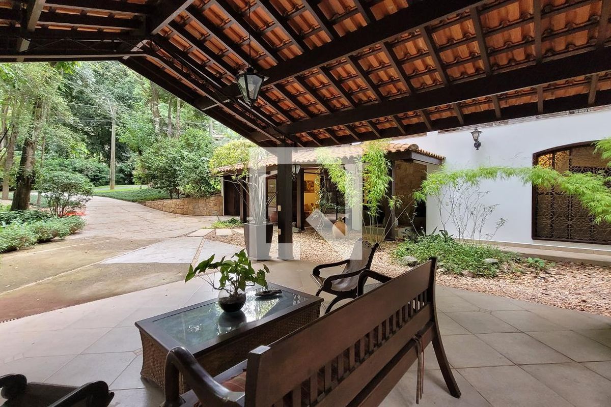 Casa à Venda - Jardim Santana, 5 Quartos,  2234 m2 em , Campinas - sp | SoloBR