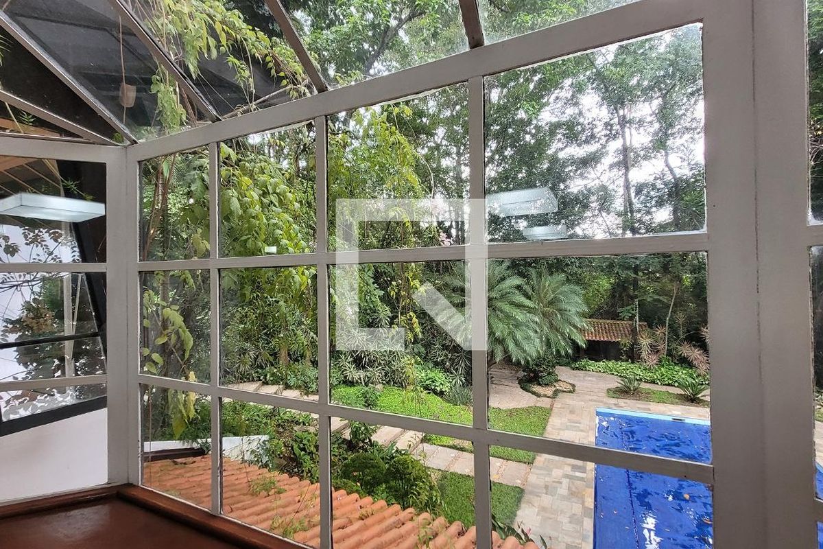 Casa à Venda - Jardim Santana, 5 Quartos,  2234 m2 em , Campinas - sp | SoloBR
