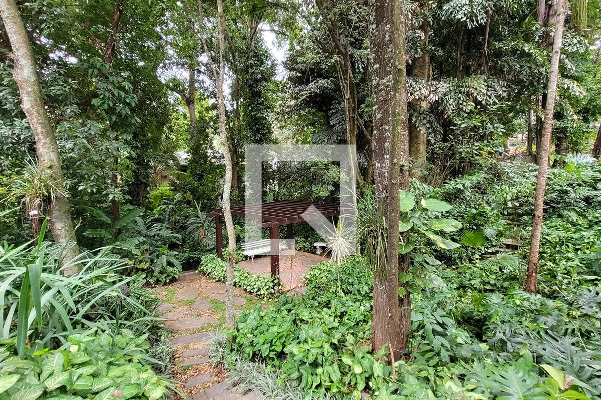 Casa à Venda - Jardim Santana, 5 Quartos,  2234 m2 em , Campinas - sp | SoloBR