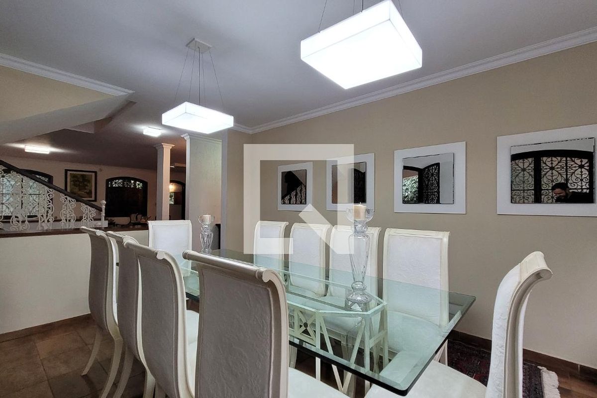 Casa à Venda - Jardim Santana, 5 Quartos,  2234 m2 em , Campinas - sp | SoloBR