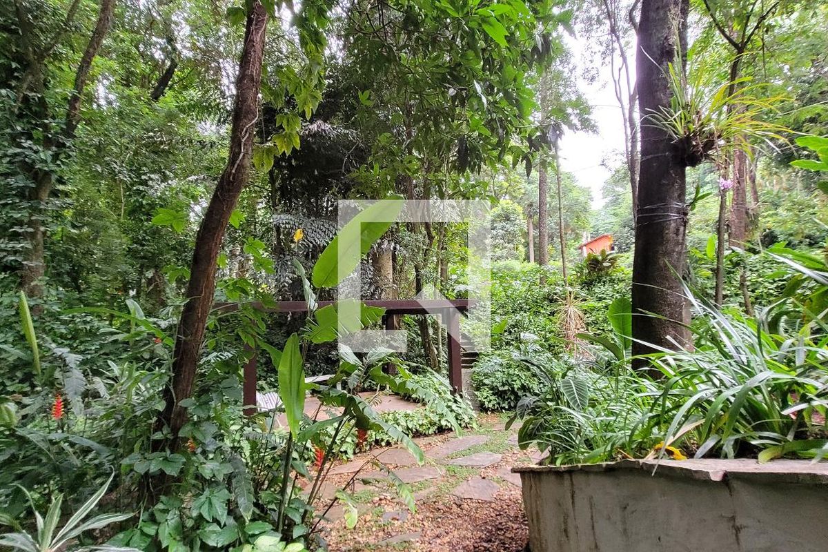 Casa à Venda - Jardim Santana, 5 Quartos,  2234 m2 em , Campinas - sp | SoloBR