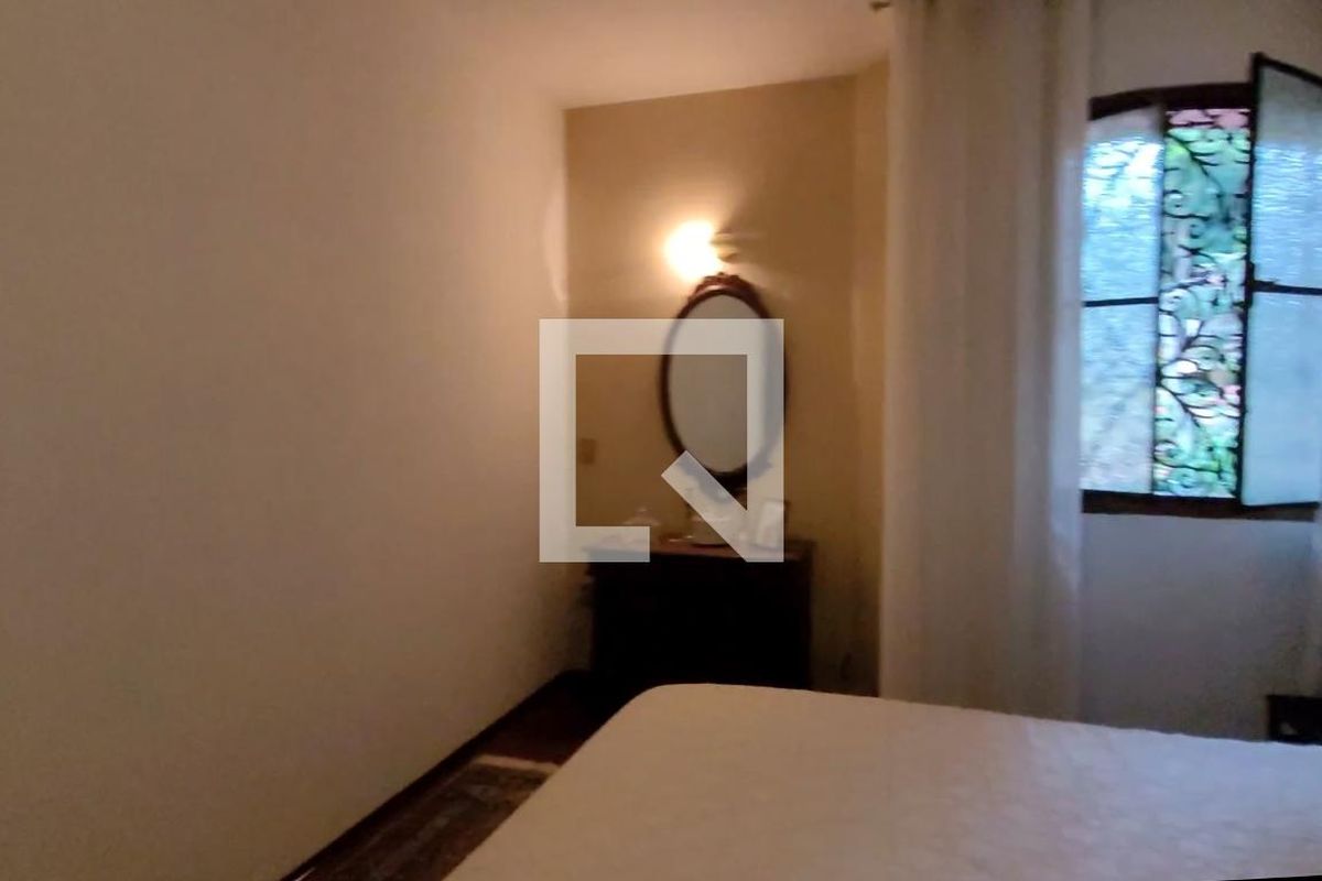 Casa à Venda - Jardim Santana, 5 Quartos,  2234 m2 em , Campinas - sp | SoloBR