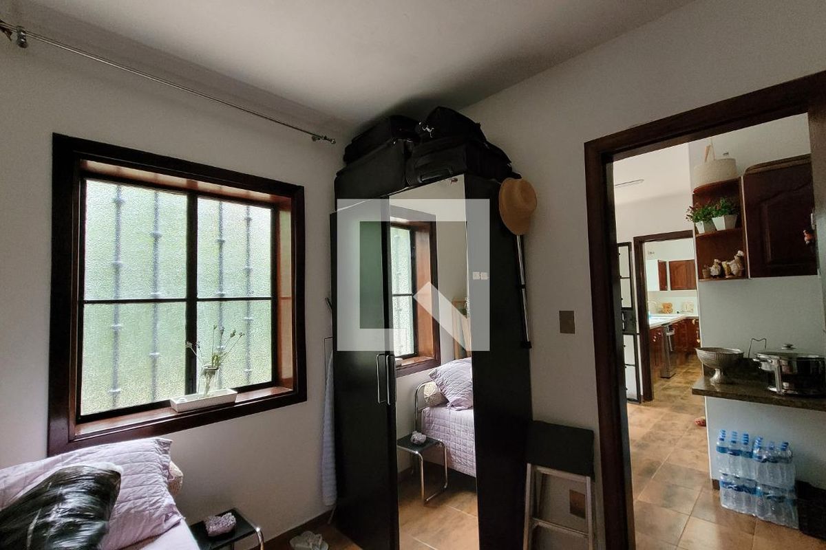 Casa à Venda - Jardim Santana, 5 Quartos,  2234 m2 em , Campinas - sp | SoloBR