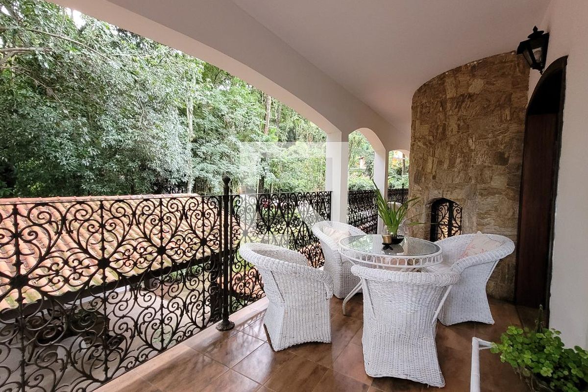 Casa à Venda - Jardim Santana, 5 Quartos,  2234 m2 em , Campinas - sp | SoloBR