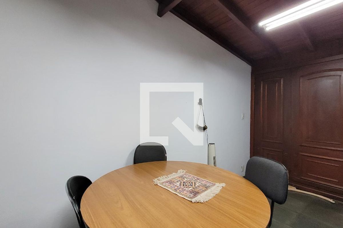 Casa à Venda - Jardim Santana, 5 Quartos,  2234 m2 em , Campinas - sp | SoloBR