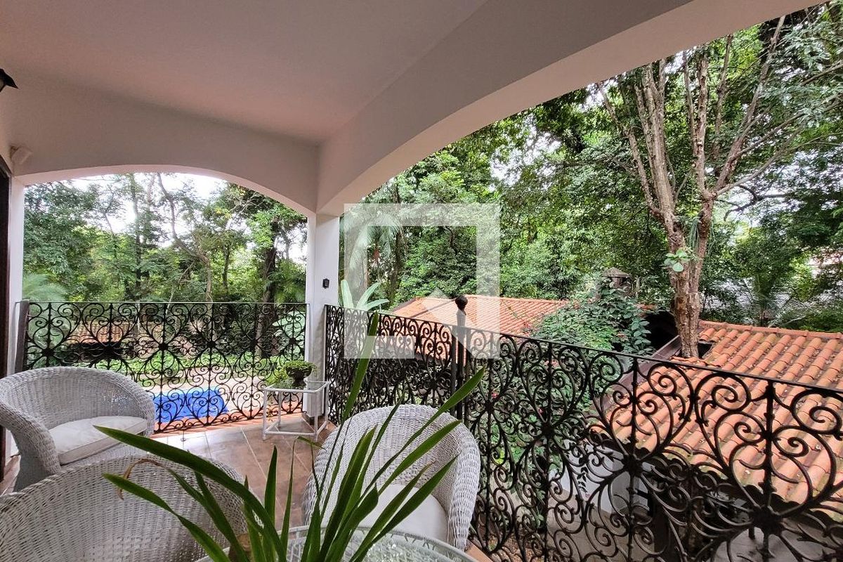Casa à Venda - Jardim Santana, 5 Quartos,  2234 m2 em , Campinas - sp | SoloBR