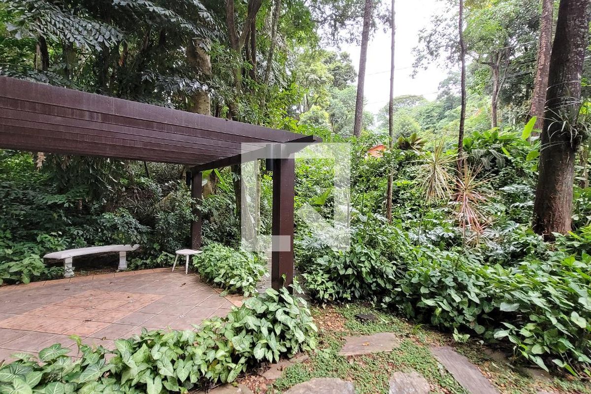 Casa à Venda - Jardim Santana, 5 Quartos,  2234 m2 em , Campinas - sp | SoloBR