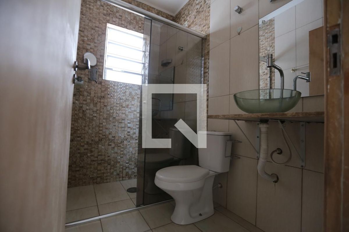 Casa, 3 quartos, 220 m² - Foto 38