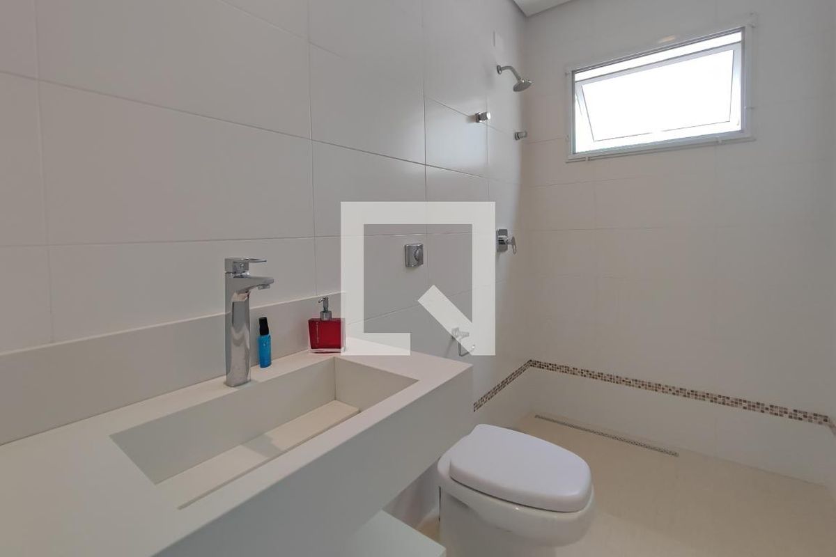 Casa à Venda - Swiss Park, 4 Quartos,  267 m2 em , Campinas - sp | SoloBR