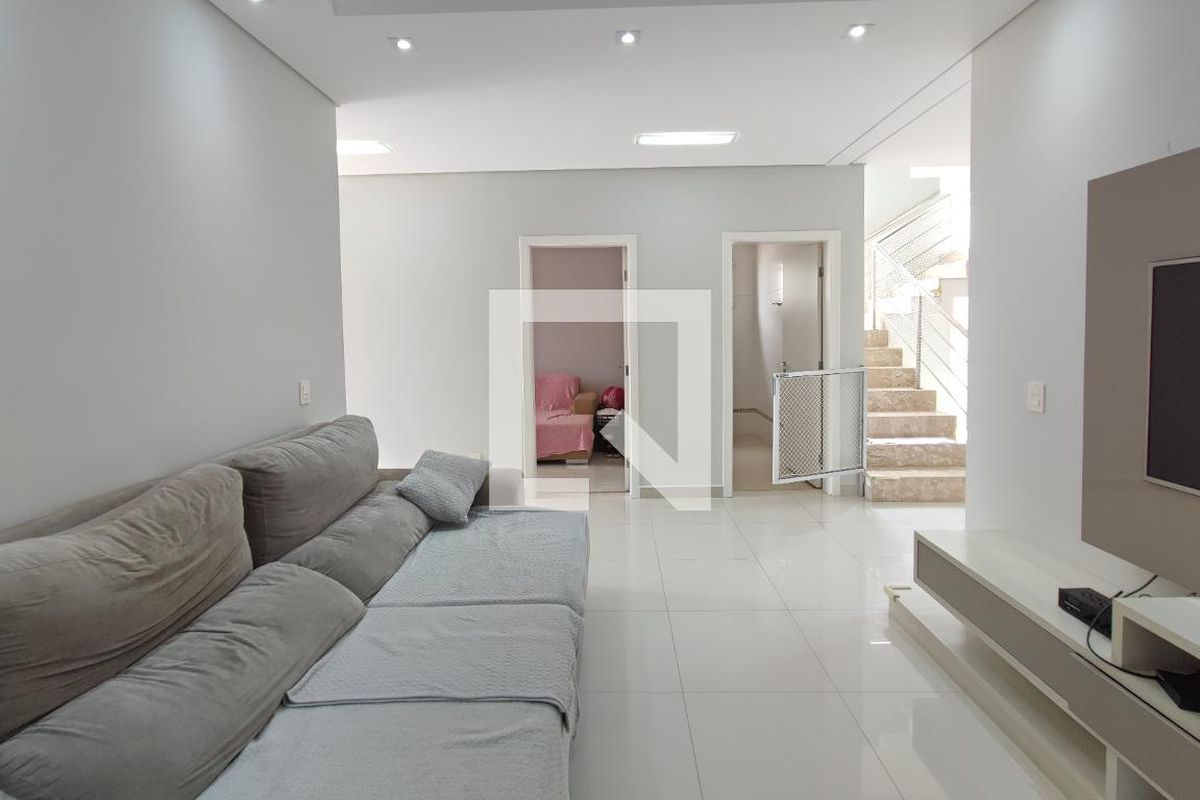 Casa à Venda - Swiss Park, 4 Quartos,  267 m2 em , Campinas - sp | SoloBR