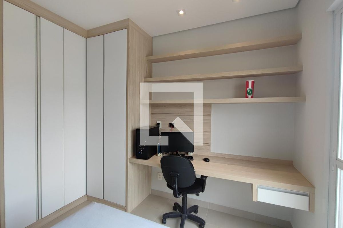 Casa à Venda - Swiss Park, 4 Quartos,  267 m2 em , Campinas - sp | SoloBR