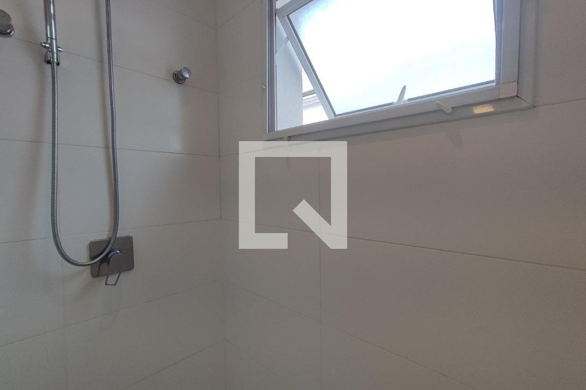 Casa à Venda - Swiss Park, 4 Quartos,  267 m2 em , Campinas - sp | SoloBR