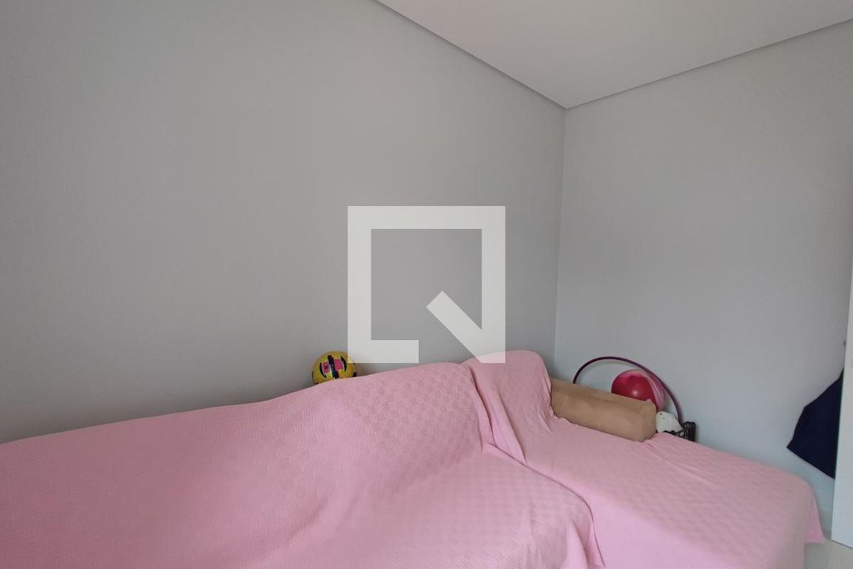 Casa à Venda - Swiss Park, 4 Quartos,  267 m2 em , Campinas - sp | SoloBR