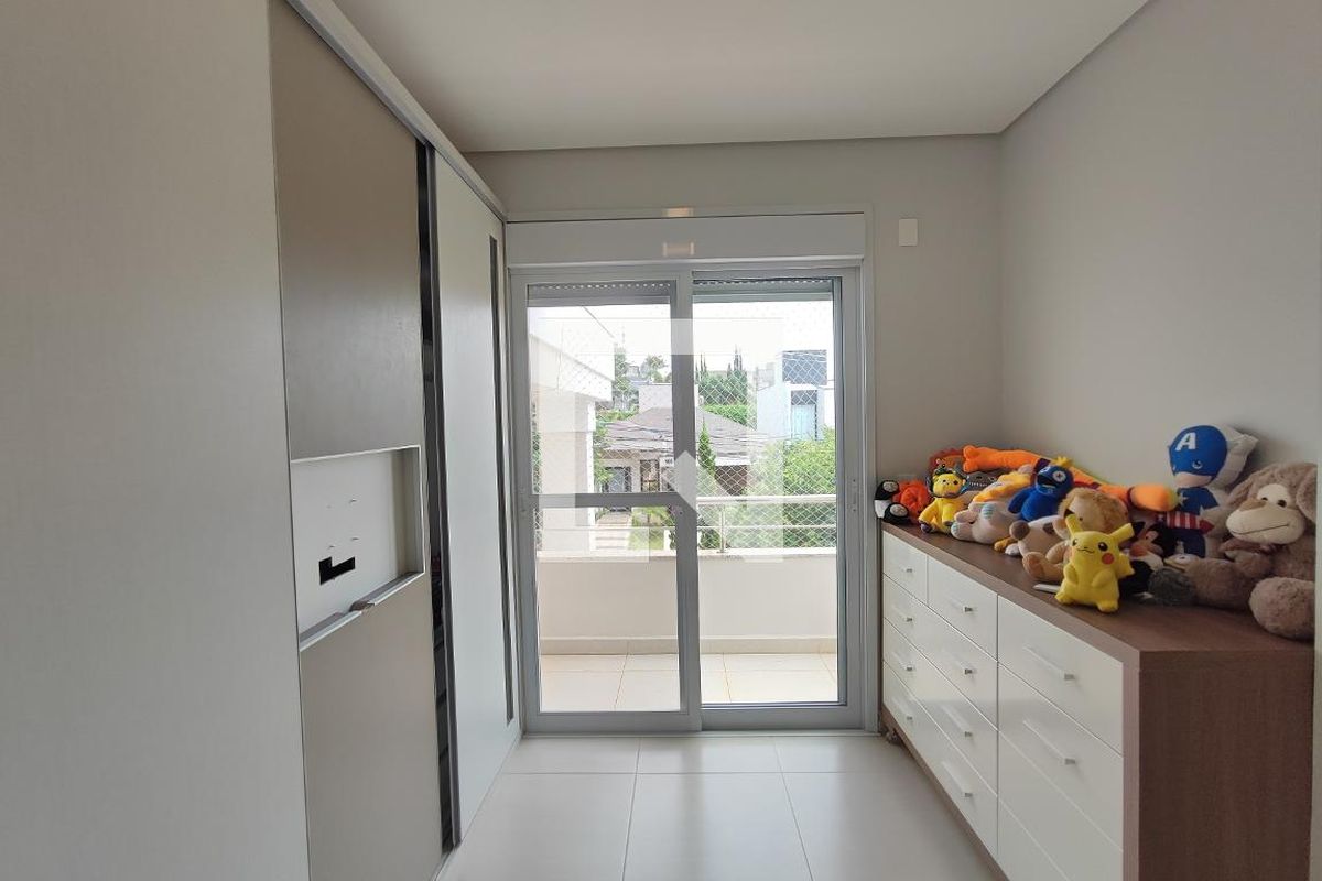 Casa à Venda - Swiss Park, 4 Quartos,  267 m2 em , Campinas - sp | SoloBR