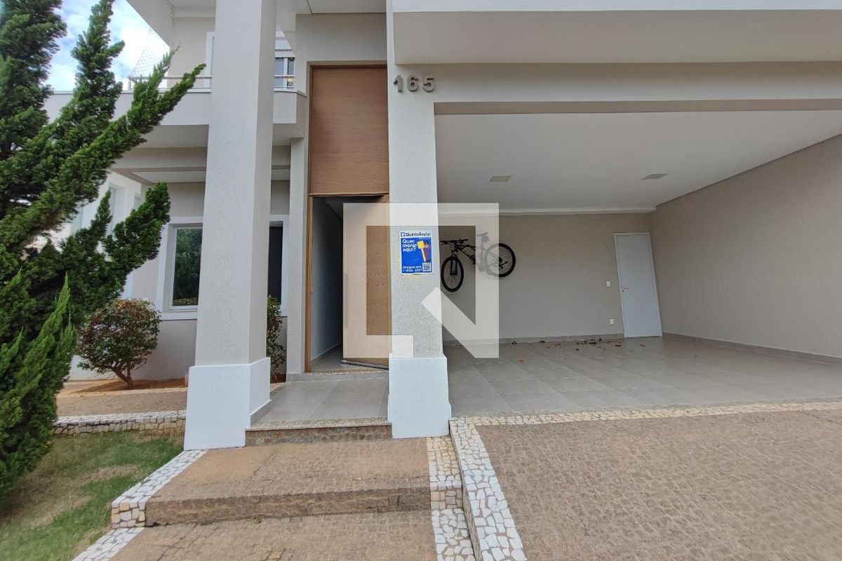 Casa à Venda - Swiss Park, 4 Quartos,  267 m2 em , Campinas - sp | SoloBR