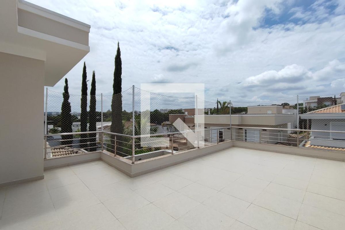Casa à Venda - Swiss Park, 4 Quartos,  267 m2 em , Campinas - sp | SoloBR